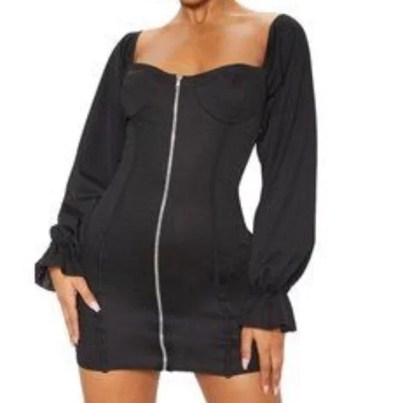 PrettyLittleThing Women's Black Zip up cup detail dress | Size 6 - Picture 1 of 7